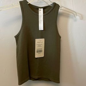 Fabletics Cloud Seamless High Neck Tank New w/ tags Size Medium